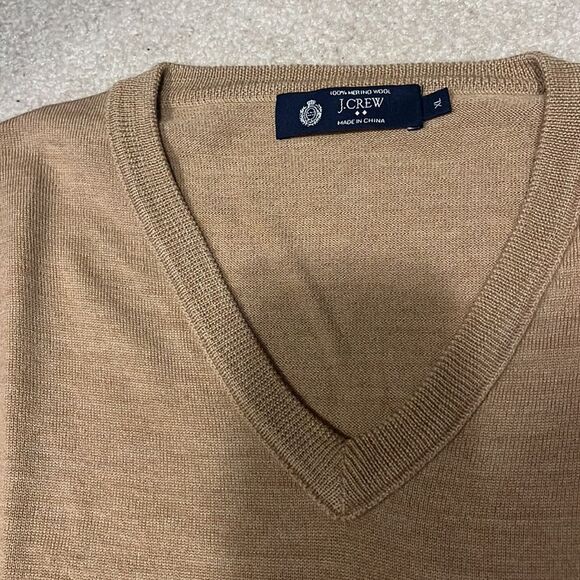 Jcrew v-neck sweater - Picture 2 of 3